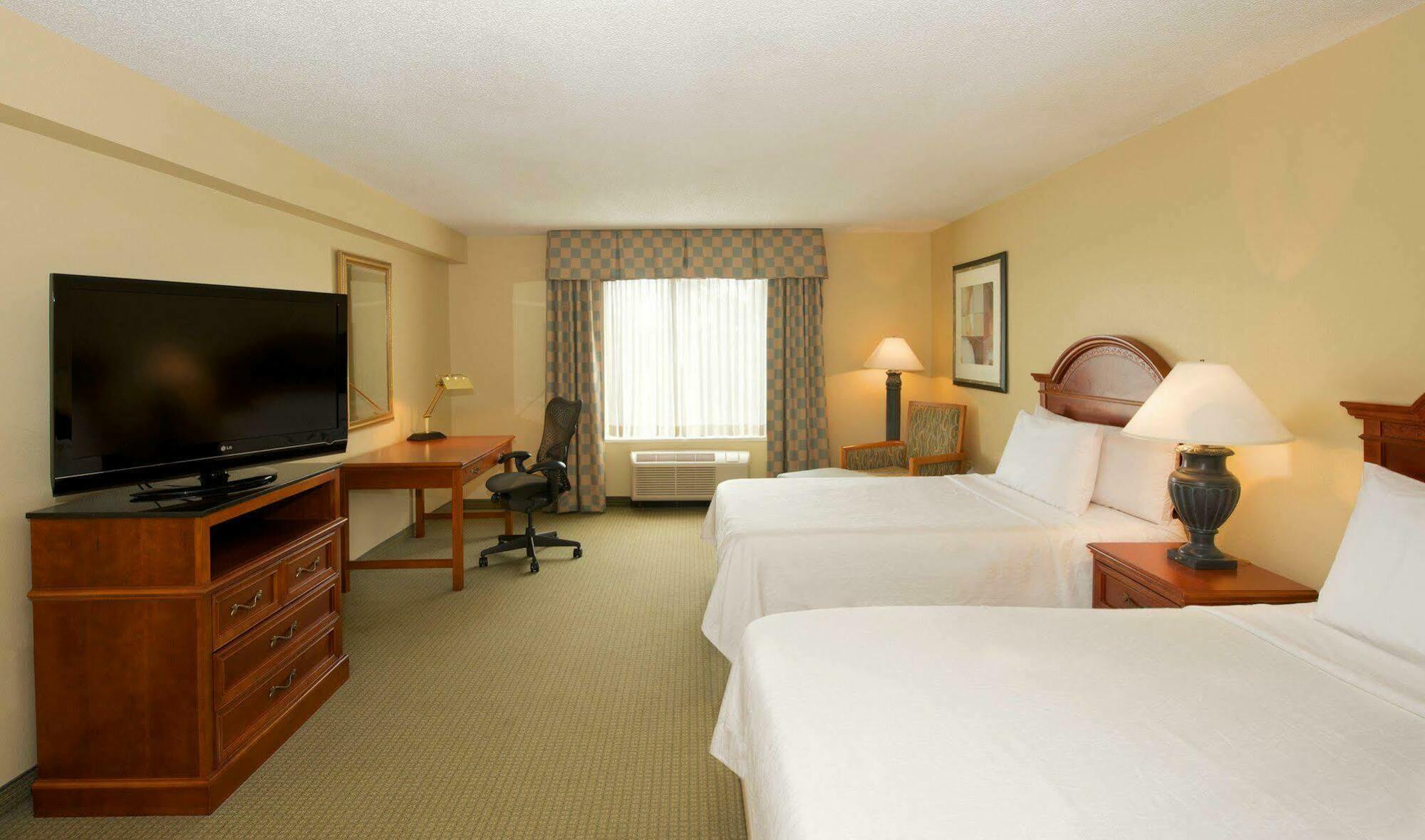 Hilton Garden Inn Jacksonville Jtb/Deerwood Park Dış mekan fotoğraf